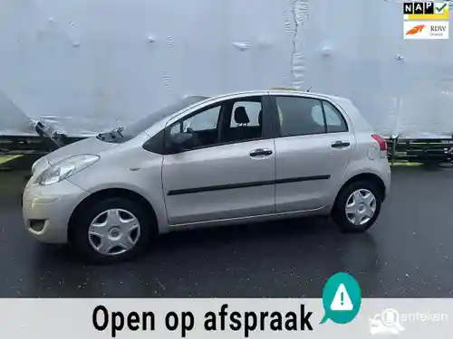Toyota Yaris 1.0 2011