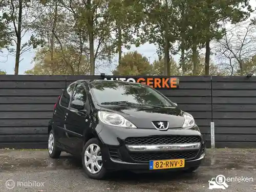 Peugeot 107 1.0 70 2011
