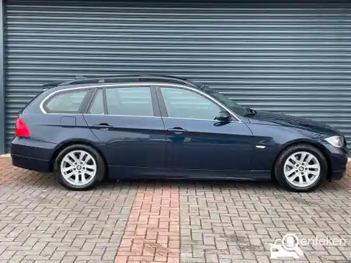 BMW 325i Touring 2006