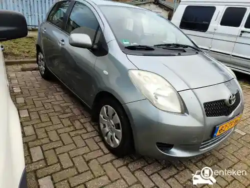 Toyota Yaris 1.3 2006