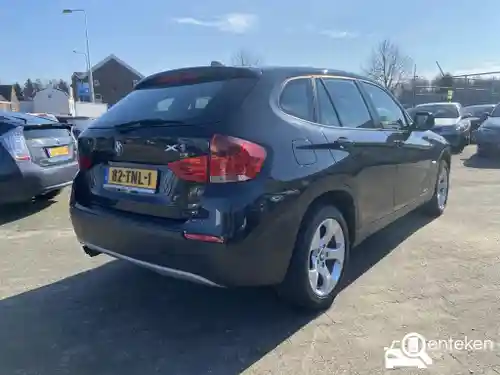 BMW X1 sDrive20i 2012