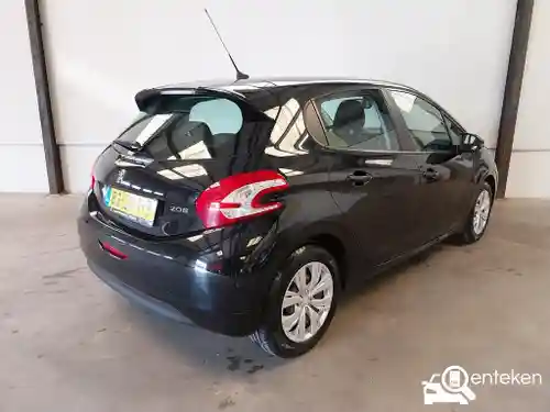Peugeot 208 1.2 PureTech 82 2012