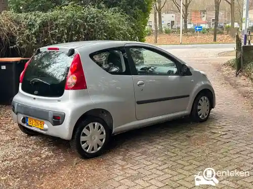 Peugeot 107 1.0 70 2008