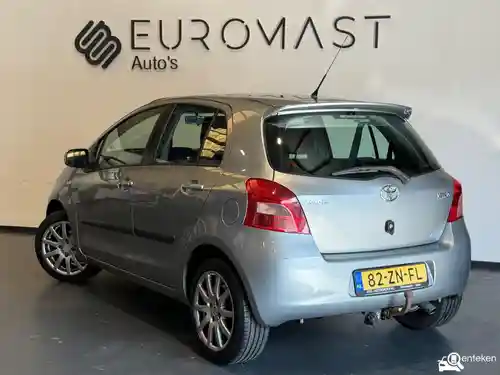Toyota Yaris 1.3 2008