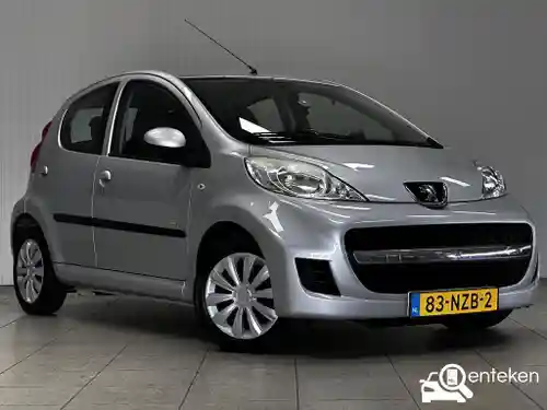 Peugeot 107 1.0 70 2011