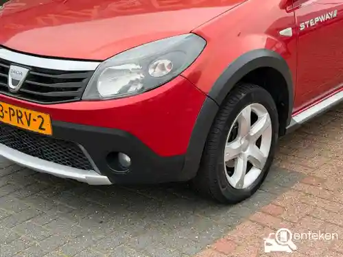 Dacia Sandero Stepway 1.6 MPI 85 2011