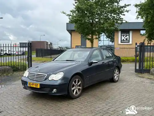 Mercedes-Benz C 180 2004