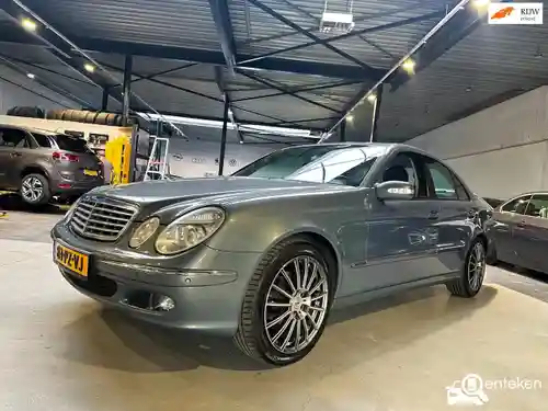 Mercedes-Benz E 200 2005