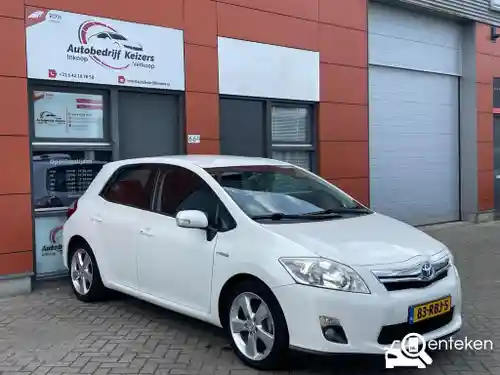 Toyota Auris 1.8 Hybrid 2011