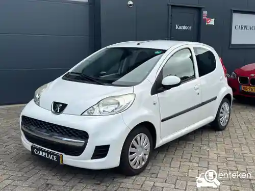 Peugeot 107 1.0 70 2012