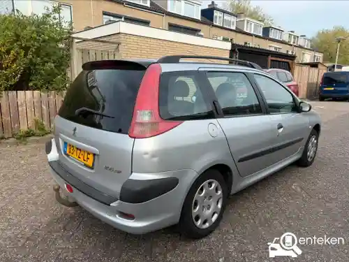 Peugeot 206 75 2007