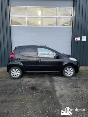 Peugeot 107 1.0 68 2012