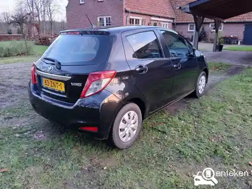 Toyota Yaris 1.0 2013