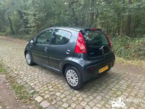 Peugeot 107 1.0 70 2008