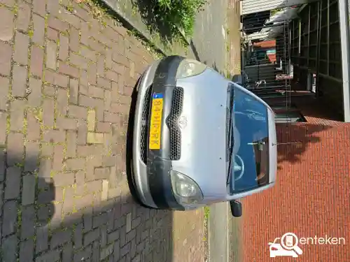 Toyota Yaris 1.0 2001