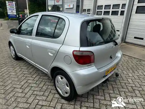 Toyota Yaris 1.3 2002
