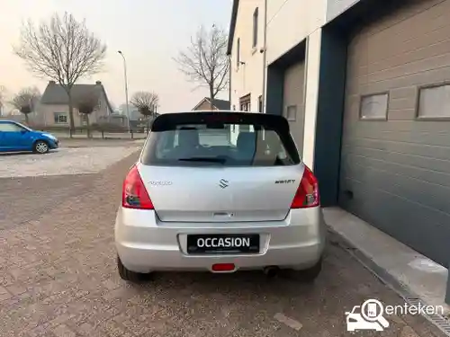 Suzuki Swift 1300 2009