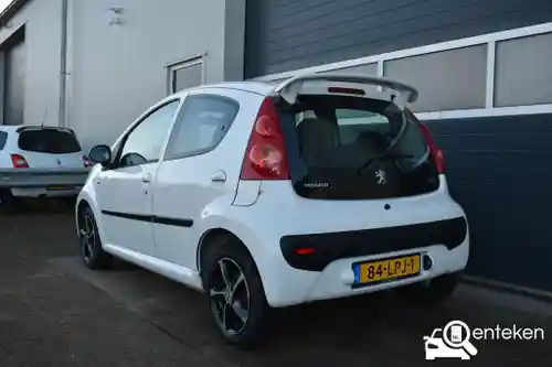 Peugeot 107 1.0 70 2010