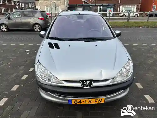 Peugeot 206 75 2003