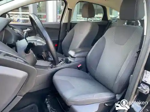 Ford Focus 1.0 EcoBoost 2012