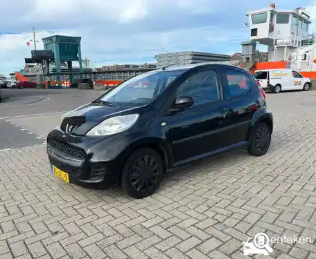 Peugeot 107 1.0 70 2010