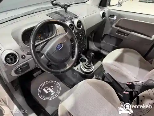 Ford Fusion 1.4 2003