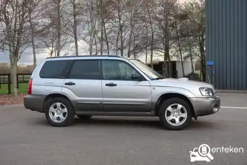 Subaru Forester 2.0X 2003