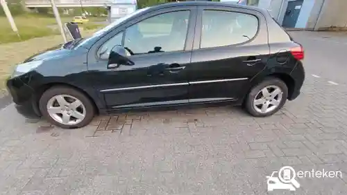 Peugeot 207 95 VTi 2010