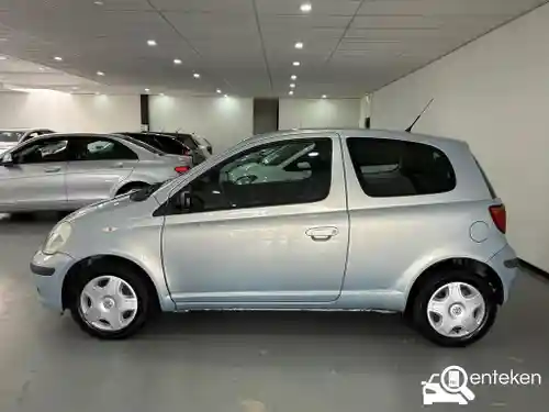 Toyota Yaris 1.3 2004