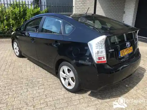 Toyota Prius 1.8 Hybrid 2011