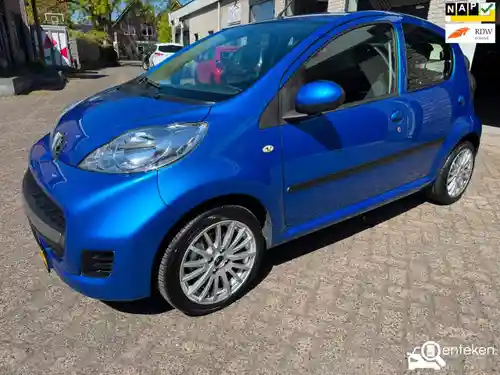 Peugeot 107 1.0 70 2011