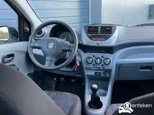 Suzuki Alto 1.0 2012