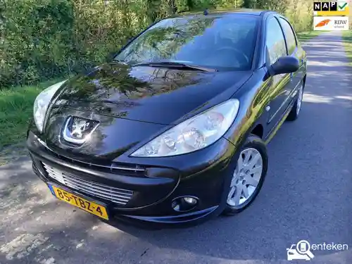Peugeot 206 75 2012