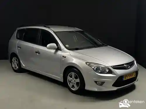 Hyundai i30 cw 1.4 blue 2012