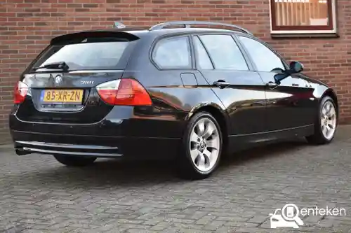 BMW 318i Touring 2007