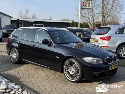BMW 325i Touring 2012