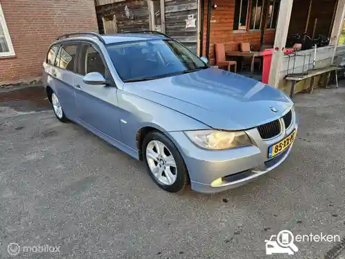 BMW 318i Touring 2007