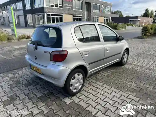 Toyota Yaris 1.3 2000
