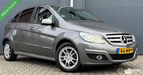 Mercedes-Benz B 180 2010