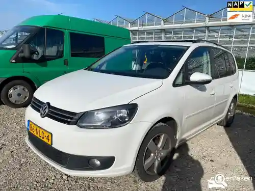 VW Touran 1.2 TSI BMT 2010