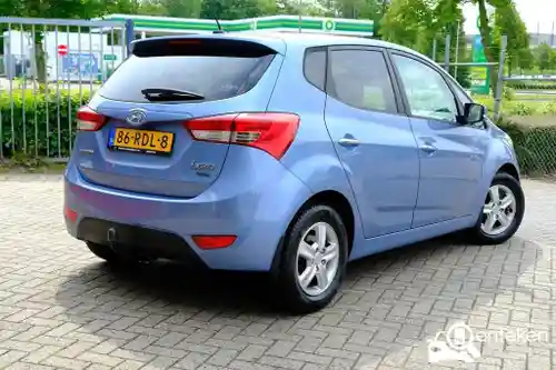 Hyundai ix20 1.4 blue 2011
