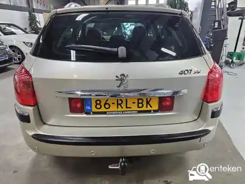 Peugeot 407 SW 140 2005