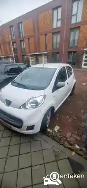 Peugeot 107 1.0 70 2012
