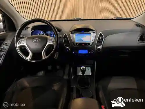 Hyundai ix35 1.6 blue 2012