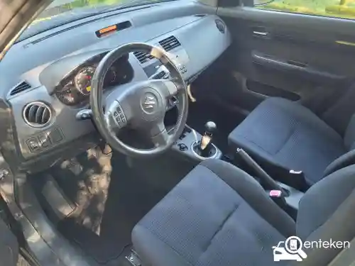 Suzuki Swift 1300 2007