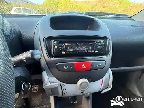 Peugeot 107 1.0 70 2007