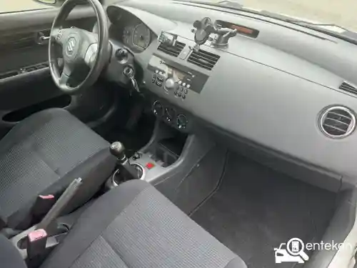 Suzuki Swift 1300 2009