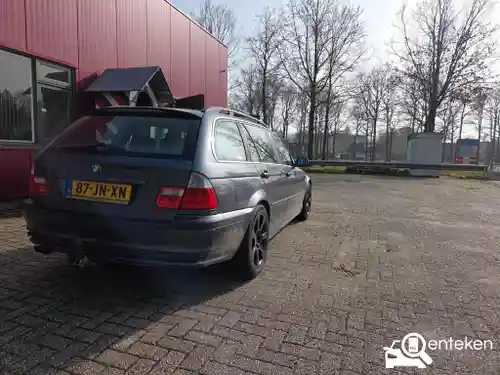 BMW 325i Touring 2002