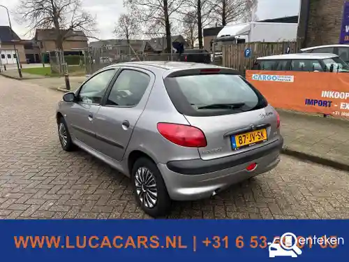 Peugeot 206 75 2002