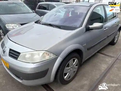 Renault Mégane 2.0 16V 2003